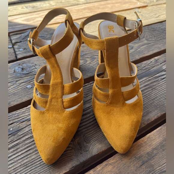BC Vegan Mustard Yellow Heels - Picture 1 of 4